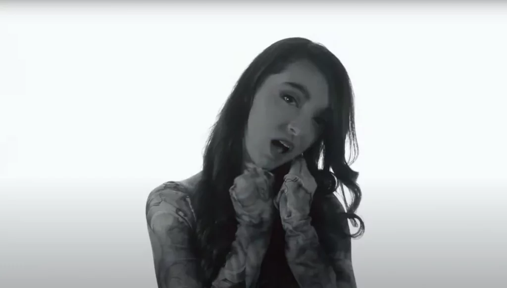 Picture of Check out « One Day », the new POP sensation signed Mikayla