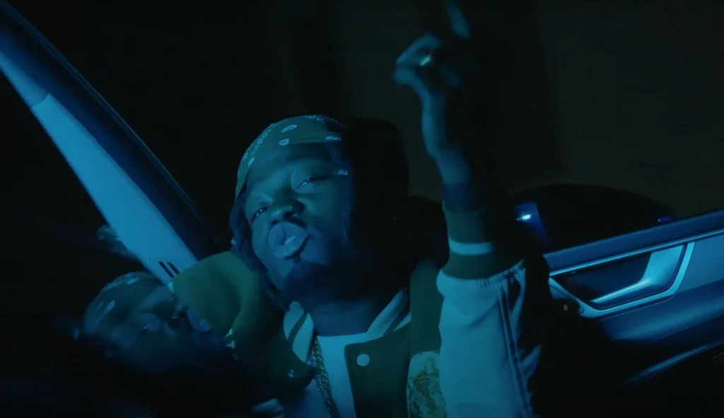 Picture of Wise Nigg is on fire in his brand new clip « XXX »