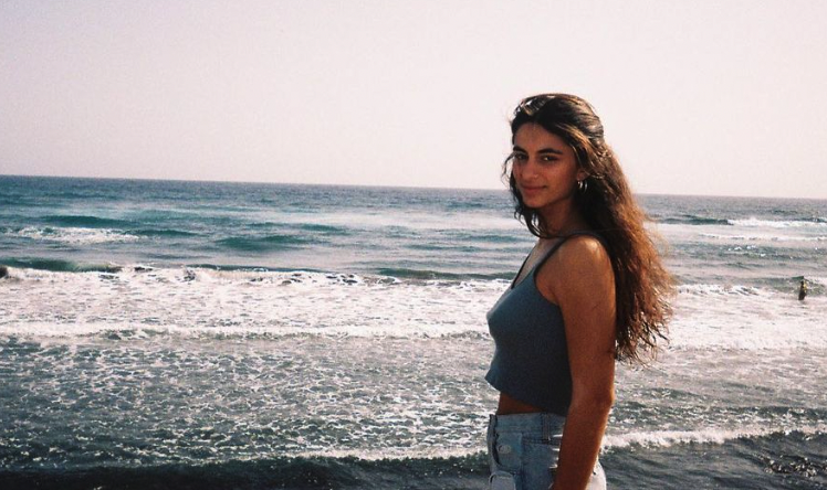 Picture of Is Begonna Vargas, aka Cameron in the Netflix series "Berlin", in a relationship?