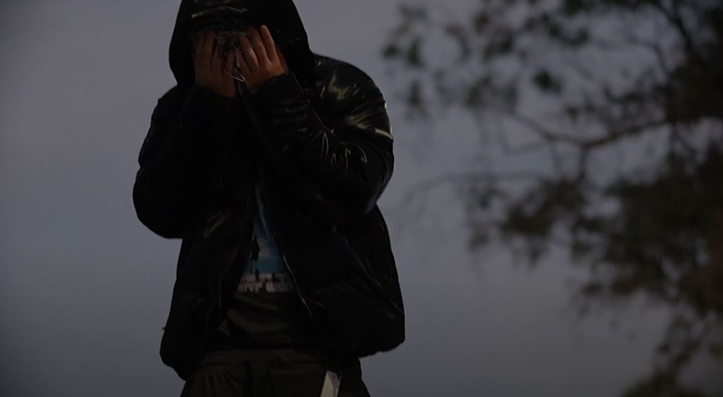 Picture of Gu3apoo shows off his rapping skills in his new video "So Dead".