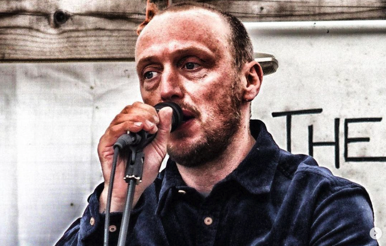 Picture of FRANK Lights Up the Indie Scene with His New Music Video "Chin Up"