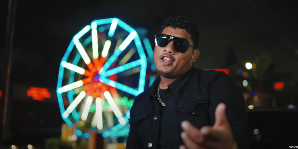 Photo de Discover the intense story of "Naughty" in Azar's new music video