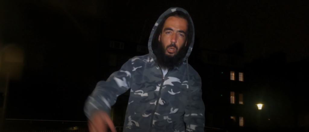 Photo de Portuguese Menace, formidable in his new video "Modern Man | Watch out"