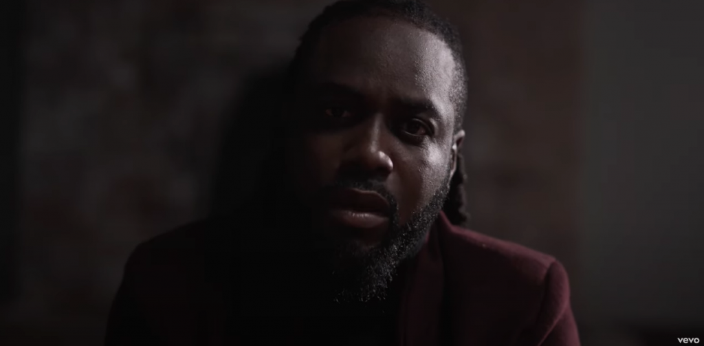 Picture of Dameon Gayle focuses on himself in his new music video "Boundary"