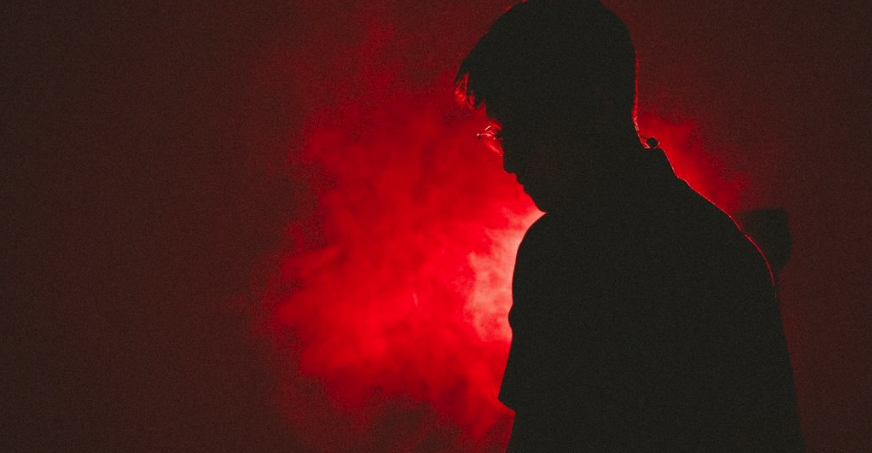 Picture of Taste Coldhaven's intense rock with their new music video "Porcelain Mask".