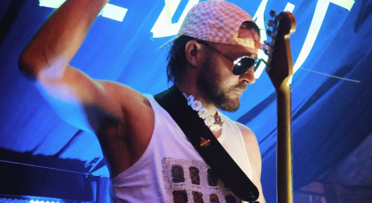 Are you ready for a “Ping Pong Party” with Ai Accident? Picture of Are you ready for a "Ping Pong Party" with Ai Accident?