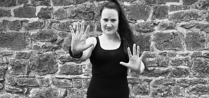 Picture of Jenny Räisänen - "In A Vacuum": A moment suspended in time