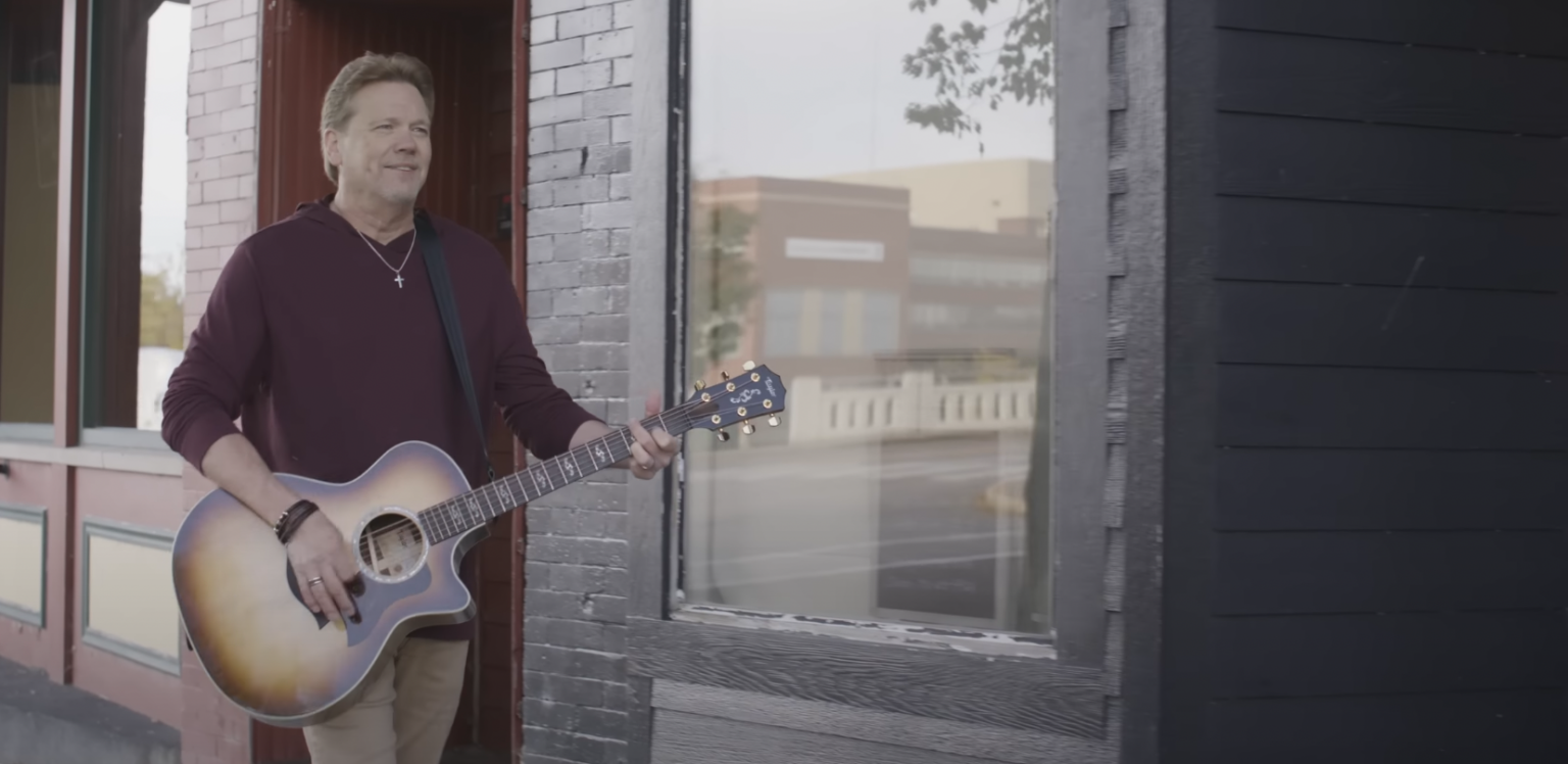 Picture of Meet Howard Gripp in his new "Hello It's Me" music video