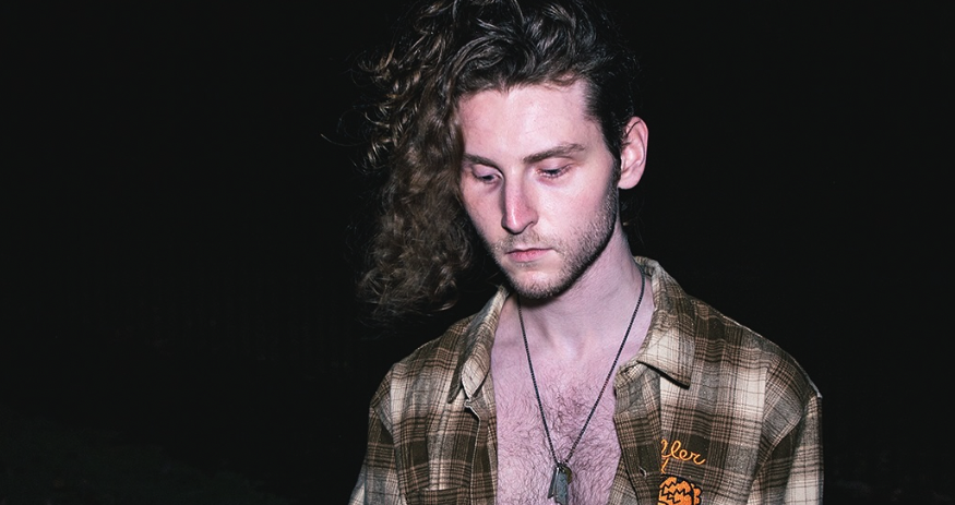 Dive into “Daybreak”, the new music video from Getaway Stranger Picture of Dive into "Daybreak", the new music video from Getaway Stranger