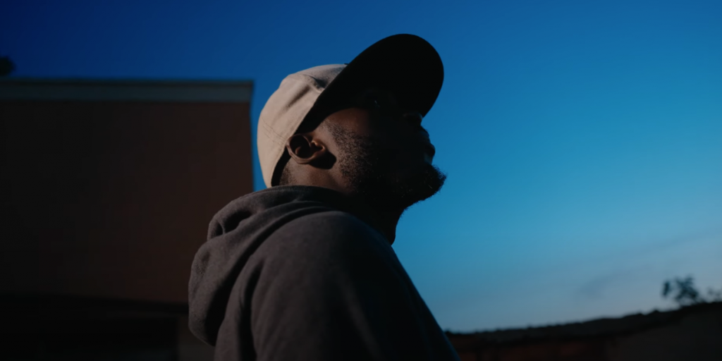 Dani B illuminates with « Visions »