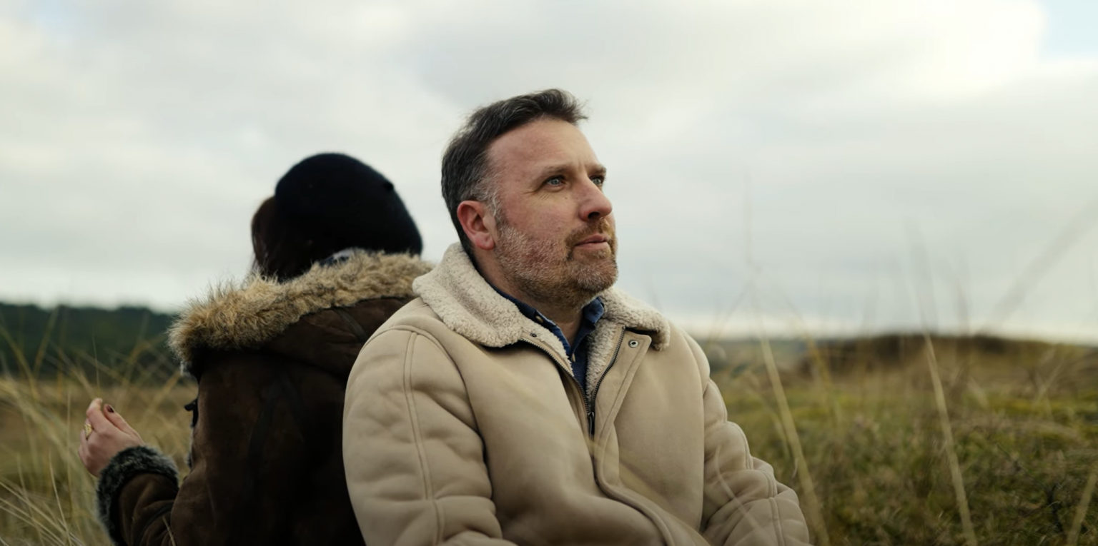 Photo de Berny Deca – « Je pense à toi souvent » : L’amour en mode replay