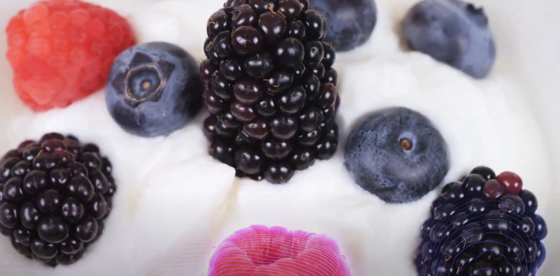 « Yogurt »: lyte VanillUGH Serves Up a Creamy Debut